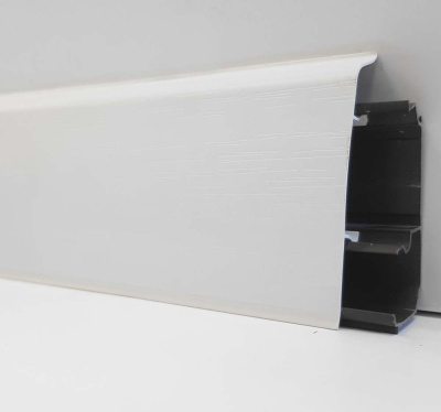 Плинтус Decorplast (с монтажной планкой)